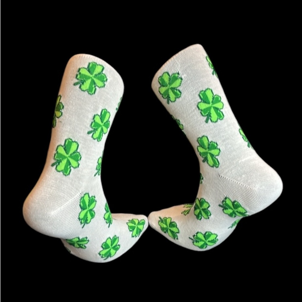 St. Patrick’s •Leafy Socks• Womens 5-10 - Picture 2 of 10